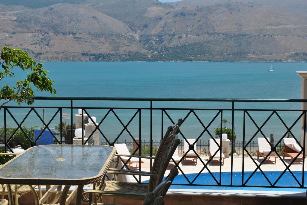 Lazaratos Hotel Kouvalata Exteriér fotografie