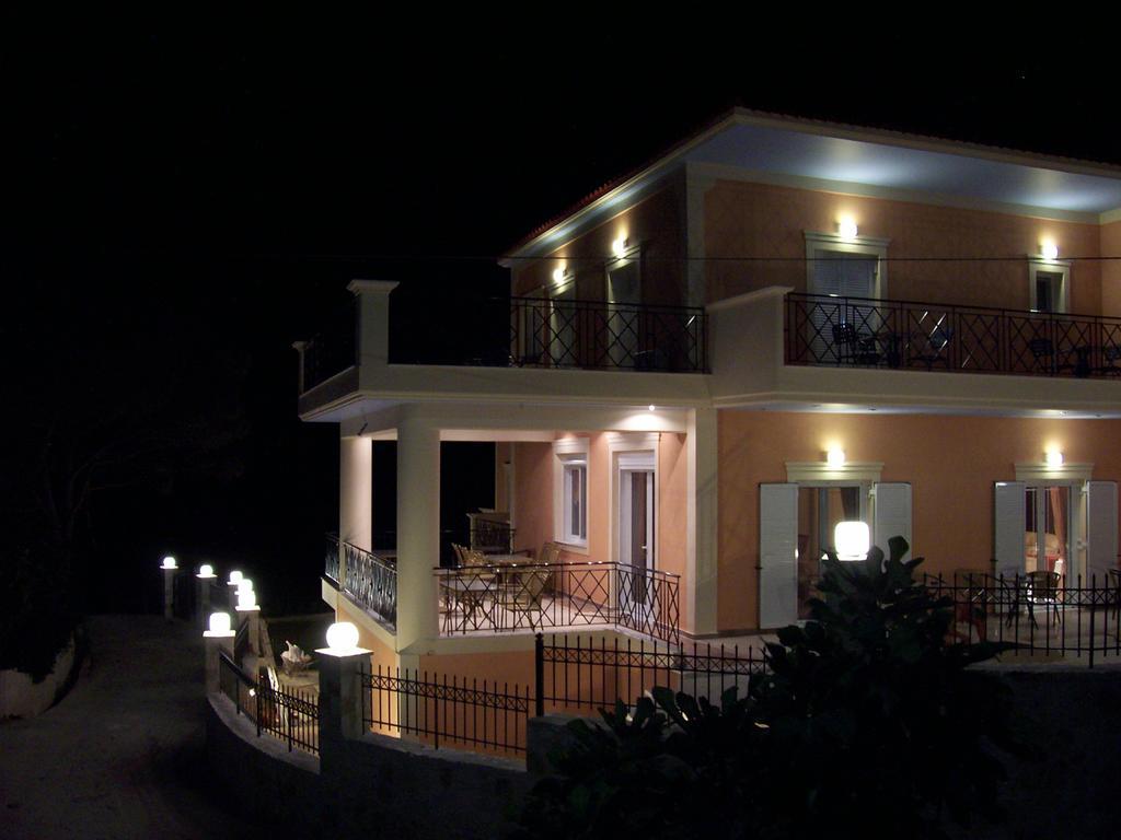 Lazaratos Hotel Kouvalata Exteriér fotografie