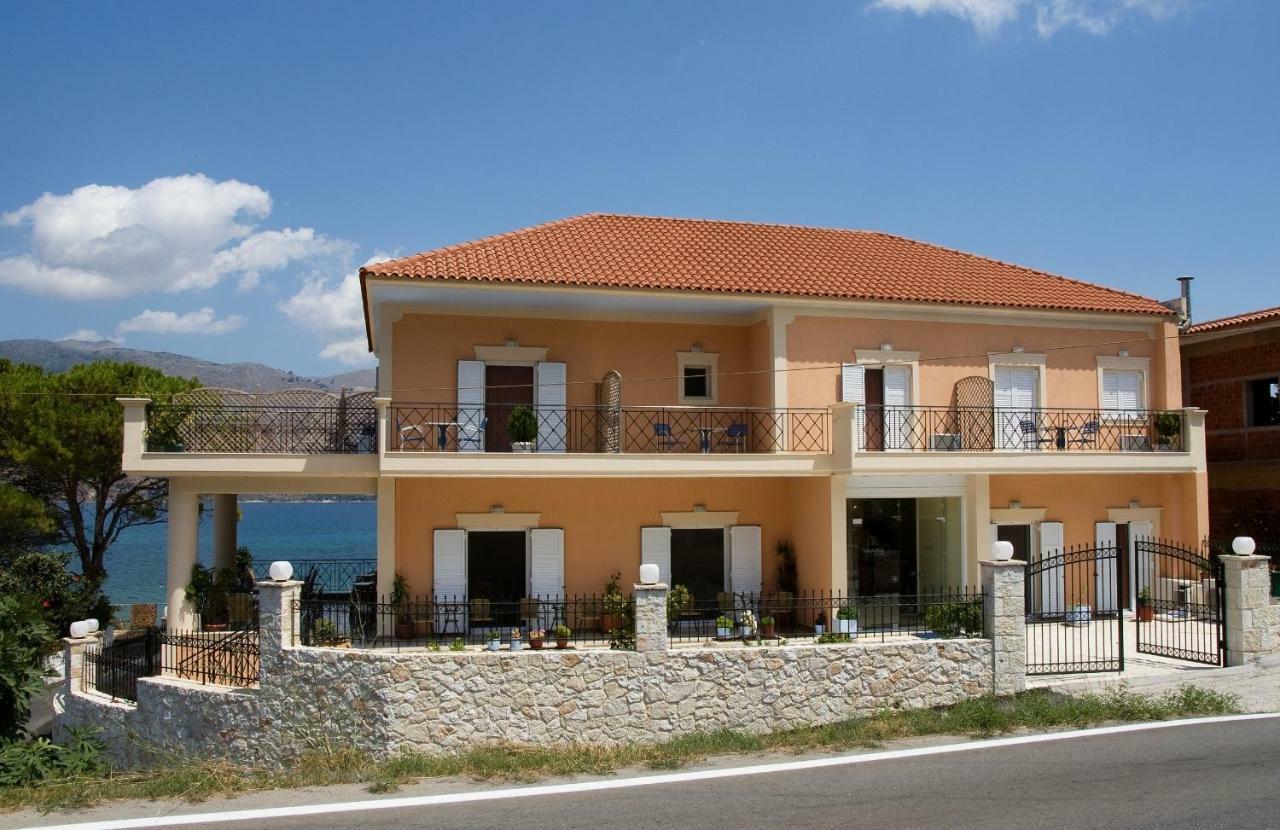 Lazaratos Hotel Kouvalata Exteriér fotografie