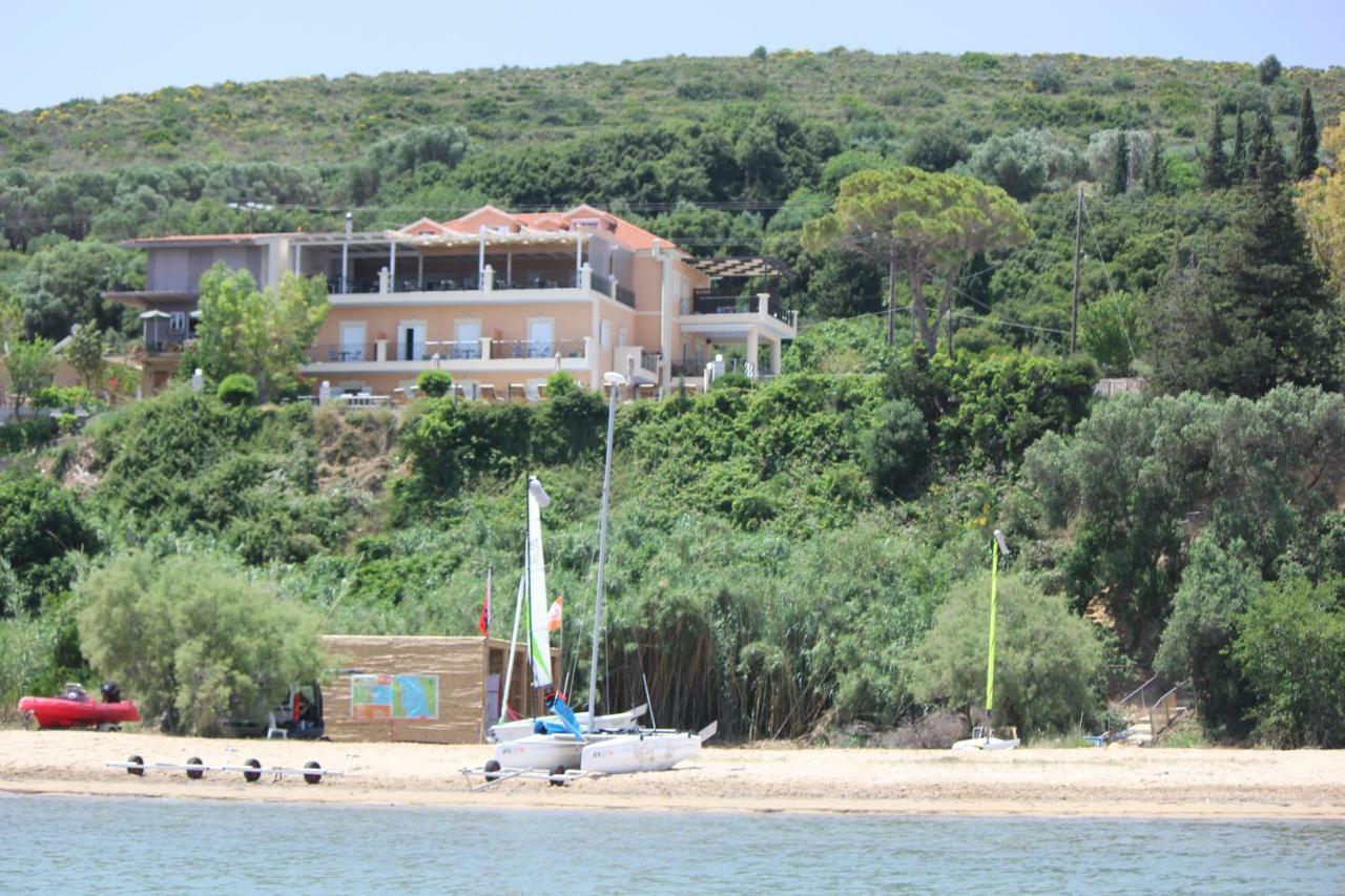 Lazaratos Hotel Kouvalata Exteriér fotografie